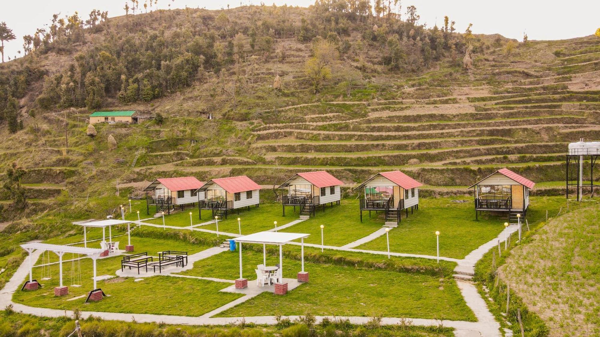 The Hillside Cottages Канатал Экстерьер фото