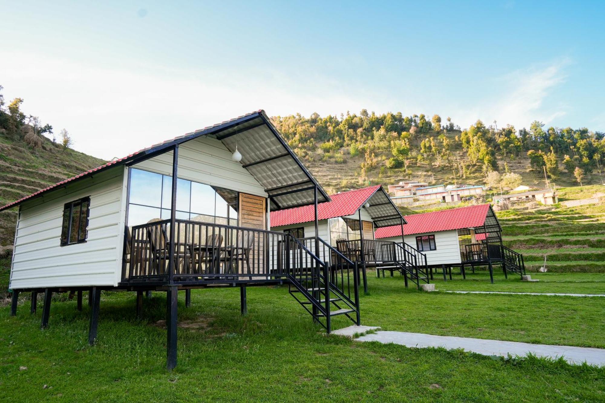 The Hillside Cottages Канатал Экстерьер фото